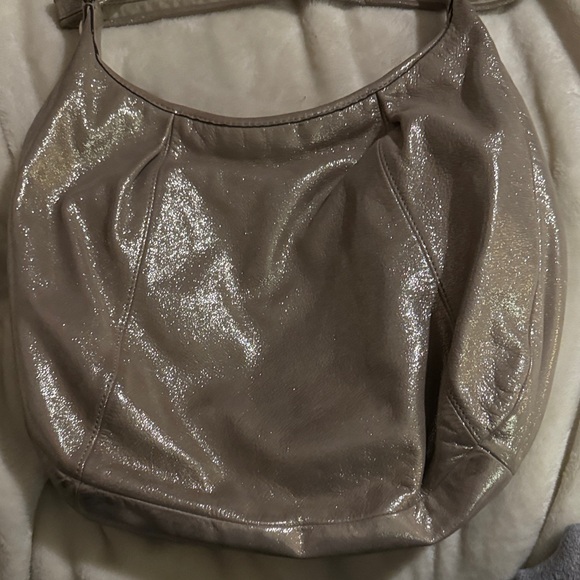 Coach Poppy Gold sparkling Bag‎ purse. EUC. Shiny with lots of room - Picture 6 of 7